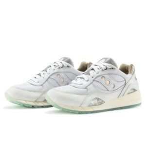Saucony Men’s Shadow 6000 Pearl White Tennis Shoes Sneakers Trainers